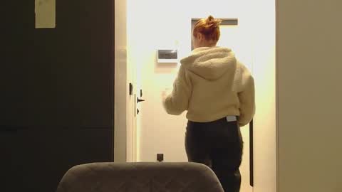 Snapshot of bonne_chance chatting on March 8, 1:06 am bonne_chance online show from March 8, 1:06 am