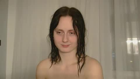 Snapshot of bonne_chance chatting on November 4, 5:12 pm bonne_chance online show from November 4, 5:12 pm