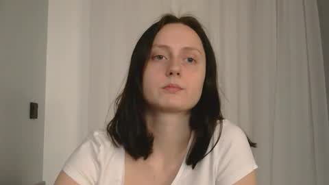 Snapshot of bonne_chance chatting on November 16, 8:25 pm bonne_chance online show from November 16, 8:25 pm