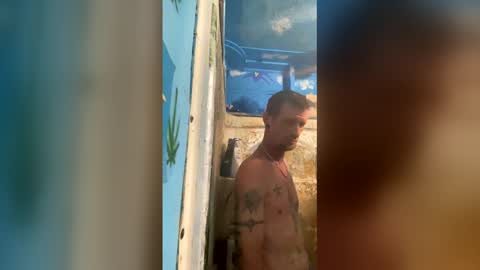 Snapshot of bonner85 chatting on April 15, 12:01 pm bonner85 online show from April 15, 12:01 pm