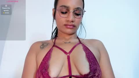 Snapshot of bonnie_grace chatting on May 13, 8:16 pm Ana online show from May 13, 8:16 pm