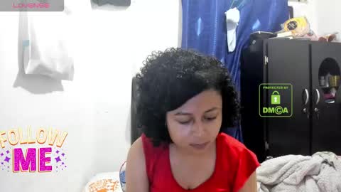 Snapshot of bonnie_lam_ chatting on October 31, 3:40 am bonnie lam hello welcome to my room I hope you have fun and you can reach your maximum pleasure here with me online show from October 31, 3:40 am