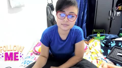 Snapshot of bonnie_lam_ chatting on November 30, 12:58 am bonnie lam hello welcome to my room I hope you have fun and you can reach your maximum pleasure here with me online show from November 30, 12:58 am