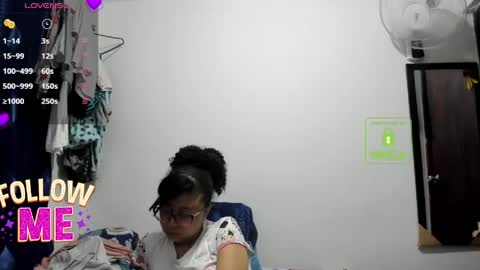 bonnie lam  hello welcome to my room I hope you have fun and you can reach your maximum pleasure here with me online show from April 25, 3:31 am