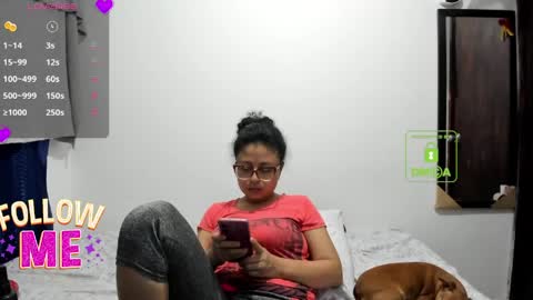 Snapshot of bonnie_lam_ chatting on May 28, 4:32 am bonnie lam hello welcome to my room I hope you have fun and you can reach your maximum pleasure here with me online show from May 28, 4:32 am