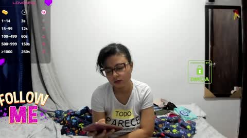 Snapshot of bonnie_lam_ chatting on May 29, 3:04 am bonnie lam hello welcome to my room I hope you have fun and you can reach your maximum pleasure here with me online show from May 29, 3:04 am