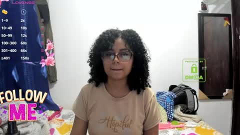 Snapshot of bonnie_lam_ chatting on August 3, 4:00 am bonnie lam hello welcome to my room I hope you have fun and you can reach your maximum pleasure here with me online show from August 3, 4:00 am