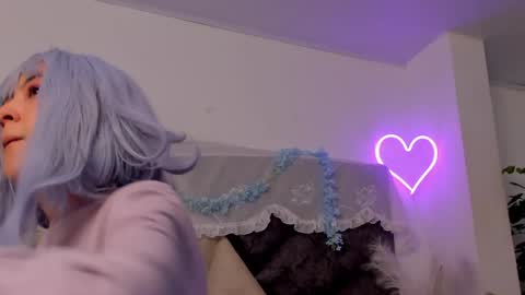   online show from December 14, 11:39 am