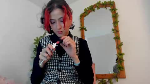 Snapshot of bonniecute_ chatting on November 10, 11:48 pm online show from November 10, 11:48 pm