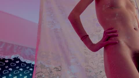   online show from May 16, 12:18 am