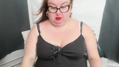 Bonnie online show from December 3, 8:05 am