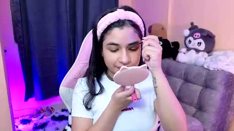 Snapshot of bonnietaylor1 chatting on August 2, 4:22 am Karen online show from August 2, 4:22 am