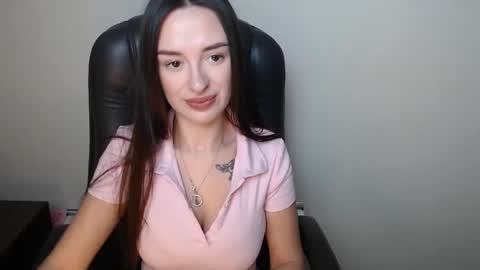 Snapshot of bonniexxx_ chatting on February 20, 10:27 am Bonnie online show from February 20, 10:27 am