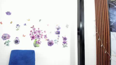 Snapshot of bonnyy26 chatting on June 3, 9:23 am bony online show from June 3, 9:23 am