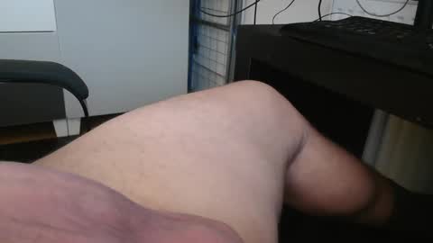 Snapshot of bonobooy chatting on February 12, 5:05 pm Bonobooy online show from February 12, 5:05 pm