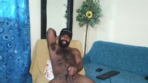 Snapshot of bonsai160723 chatting on May 13, 10:17 pm kevin hart online show from May 13, 10:17 pm