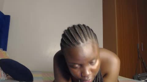 Snapshot of boobies_queen98 chatting on September 10, 6:41 pm boobies_queen98 online show from September 10, 6:41 pm