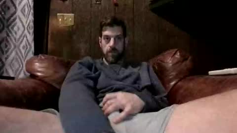 Snapshot of booboobumbum1 chatting on March 24, 1:32 am booboobumbum1 online show from March 24, 1:32 am