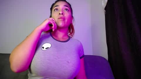 KIM     online show from December 2, 3:34 am