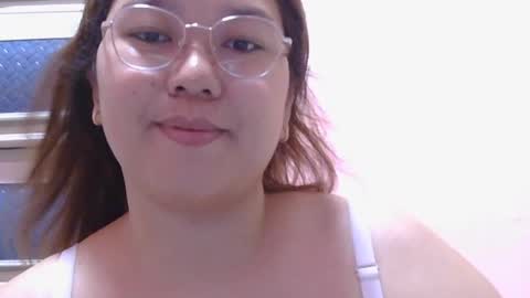 Snapshot of boobsiemarie chatting on June 20, 6:33 pm MommyMarie-Singlemom of 2. online show from June 20, 6:33 pm