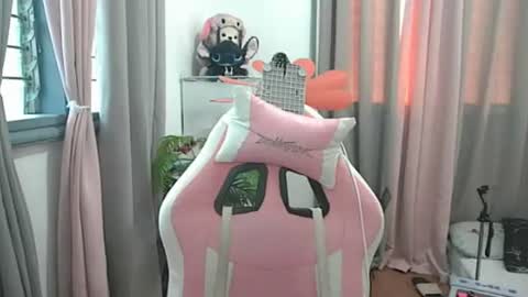boobsypinay_zhein online show from March 29, 12:43 am