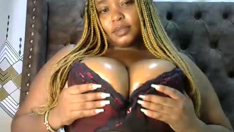 Snapshot of boobvherry chatting on April 29, 5:11 am boobvherry online show from April 29, 5:11 am