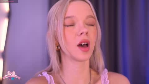 Alina online show from April 26, 7:39 am