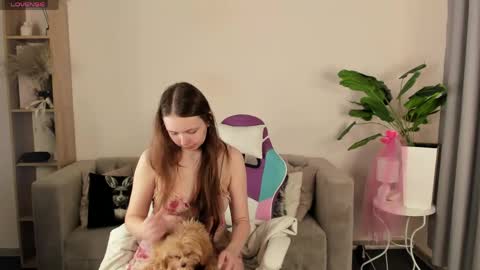 Snapshot of booozekirs_ chatting on May 12, 3:03 am Milena online show from May 12, 3:03 am