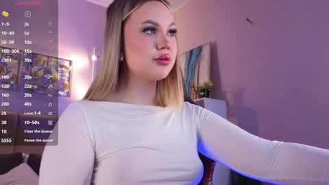 Trisha online show from March 12, 10:54 am