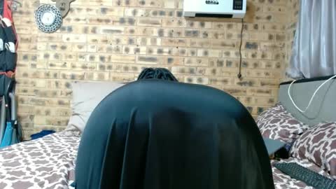 Snapshot of bootytwerkxxx chatting on June 16, 6:43 pm bootytwerkxxx online show from June 16, 6:43 pm