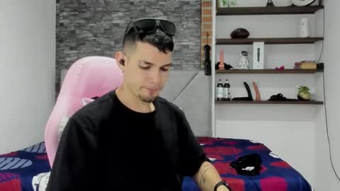 booyhott_ online show from February 26, 7:24 pm