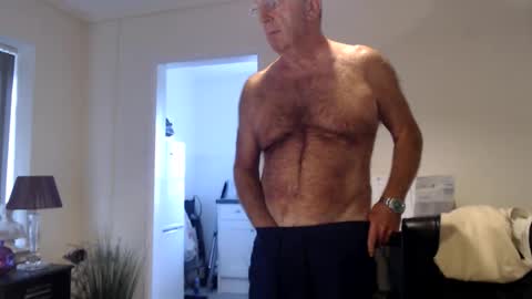 Snapshot of boppy21 chatting on June 10, 6:29 pm Boppy21 online show from June 10, 6:29 pm