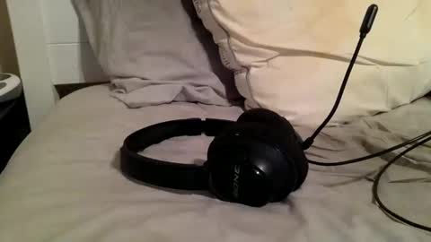 Snapshot of bored_dad3 chatting on February 15, 8:01 pm bored_dad3 online show from February 15, 8:01 pm