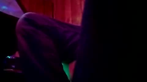 boredaf6678 online show from October 25, 2:08 am