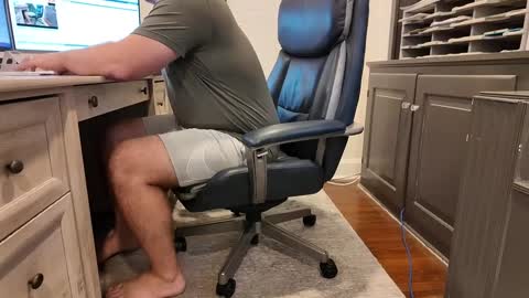 Snapshot of boredhorndog chatting on September 15, 5:57 pm Boredhorndog online show from September 15, 5:57 pm