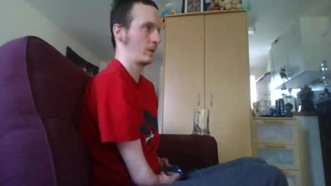 Snapshot of boredlul chatting on March 11, 2:56 pm boredlul online show from March 11, 2:56 pm