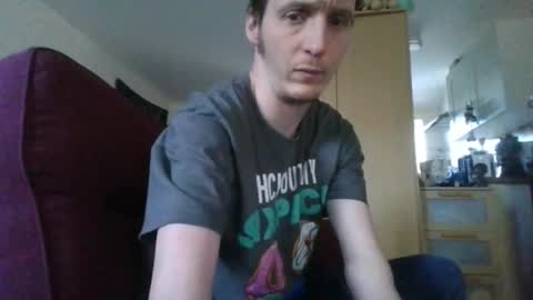 Snapshot of boredlul chatting on March 14, 3:50 pm boredlul online show from March 14, 3:50 pm