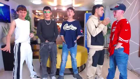 THOMAS AND DAMIAND online show from October 8, 4:10 am