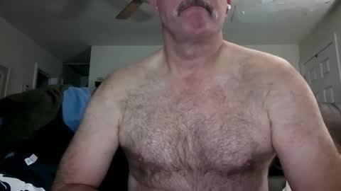 Snapshot of bose36 chatting on January 28, 2:00 am bose36 online show from January 28, 2:00 am