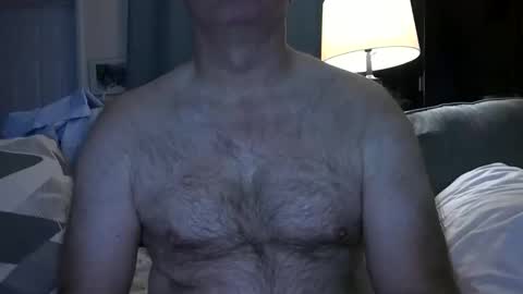 Snapshot of bose36 chatting on November 13, 2:21 am bose36 online show from November 13, 2:21 am