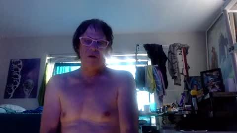 Bottomboo7 online show from June 1, 12:40 pm
