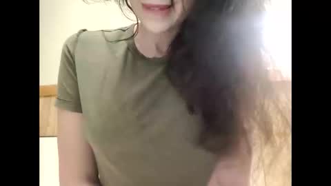 Snapshot of bouncyqueenmajesty chatting on October 28, 5:26 pm Bouncy Queen Majesty online show from October 28, 5:26 pm