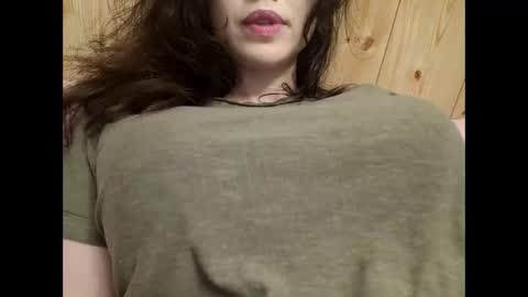 Snapshot of bouncyqueenmajesty chatting on November 21, 6:28 pm Bouncy Queen Majesty online show from November 21, 6:28 pm