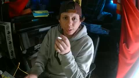 Snapshot of bowerboi1217 chatting on March 14, 5:02 am Bowerboi1217 online show from March 14, 5:02 am