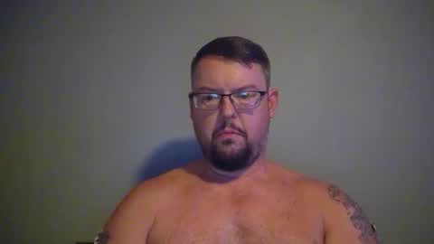 Snapshot of bowtieguy84 chatting on September 15, 1:49 am bowtieguy84 online show from September 15, 1:49 am