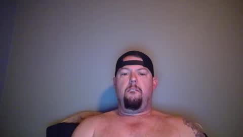 bowtieguy84 online show from May 2, 10:53 am