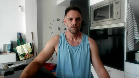 Snapshot of boxing___spf chatting on July 8, 2:10 pm boxing___spf online show from July 8, 2:10 pm