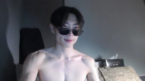 boxman556990 online show from January 19, 3:32 pm