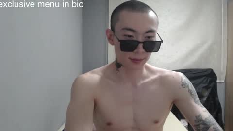 Snapshot of boxman556990 chatting on June 3, 4:26 am boxman556990 online show from June 3, 4:26 am