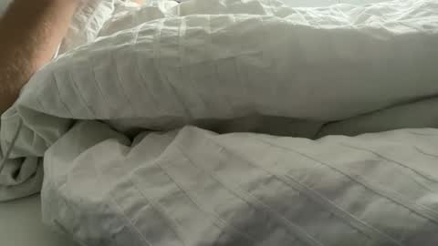 Snapshot of boy2025nl chatting on November 3, 8:15 am BoyNL online show from November 3, 8:15 am